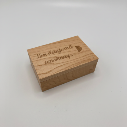 Houten doosje open vierkant